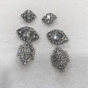 Set of 3 stud earrings!!